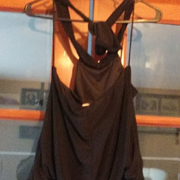 Clothes - Picture 4 of 4